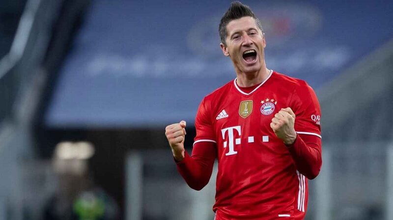 Các cầu thủ nổi tiếng nhất làng túc cầu trên thế giới: Robert Lewandowski