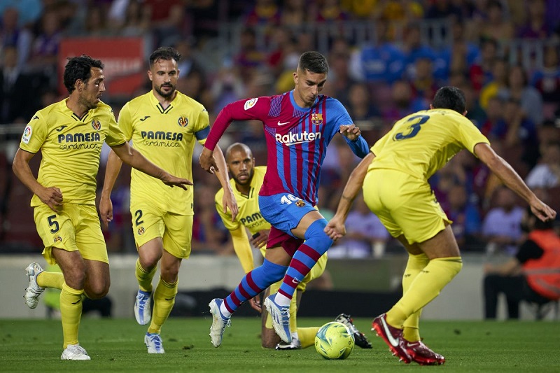 Soi kèo bóng đá full trận Villarreal vs Barcelona