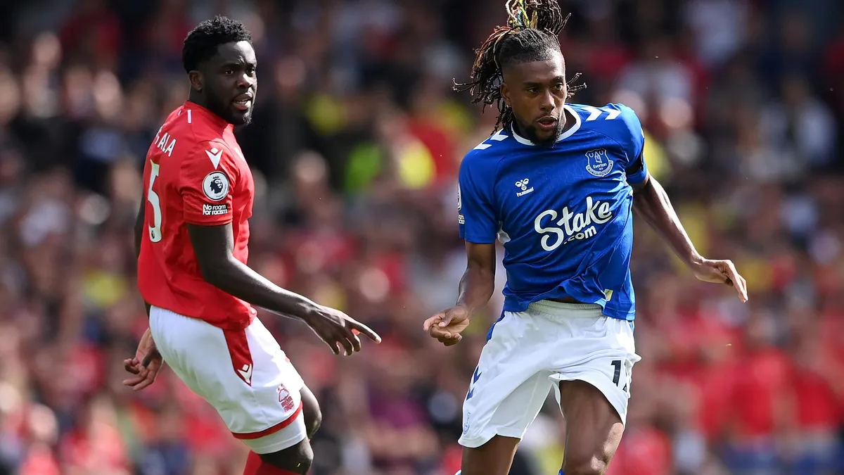 Soi kèo bóng đá full trận Nottingham Forest vs Everton